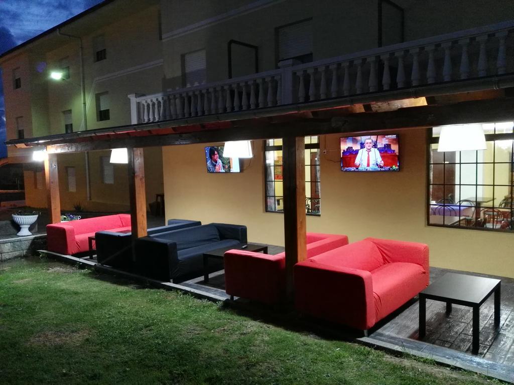Hotel Azcona Noja Extérieur photo