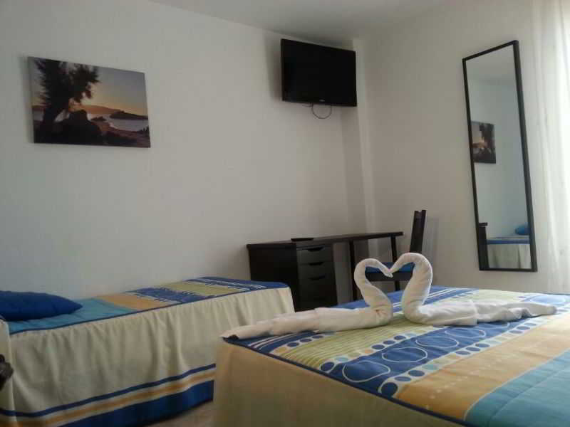 Hotel Azcona Noja Extérieur photo